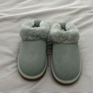Authentic UGG Women’s Cluggette Slippers
